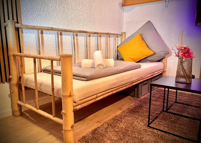 公寓 By Deluxe Wifi-ps4-tv-loft-bath-kitchen