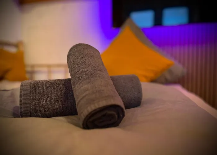 By Deluxe Wifi-ps4-tv-loft-bath-kitchen 公寓 Willroth