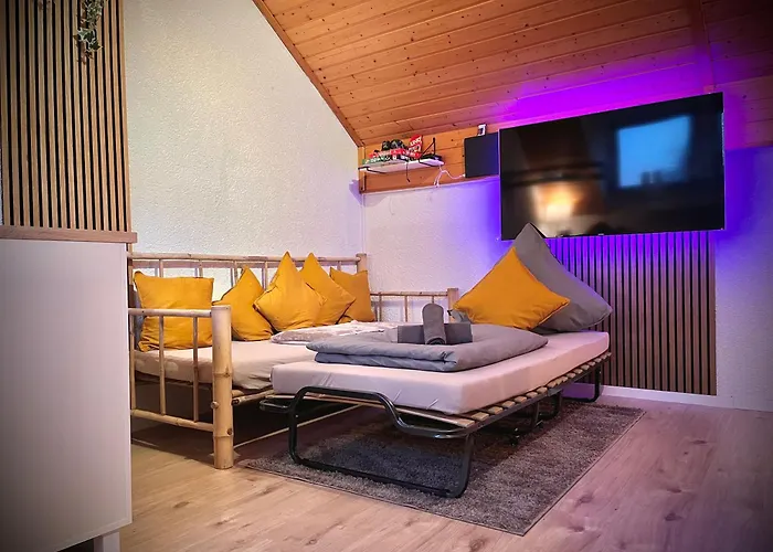 By Deluxe Wifi-ps4-tv-loft-bath-kitchen Willroth