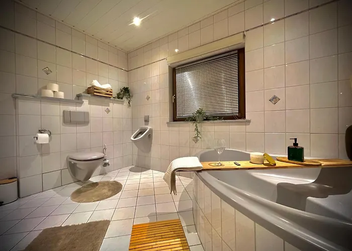 By Deluxe Wifi-ps4-tv-loft-bath-kitchen 公寓 *